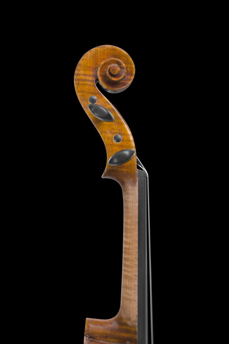 Medici Violin - Maple Leaf Strings — Vermont Violins